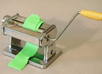 La tecnica per modellare facilmente la pasta di mais 1520 0 La tecnica